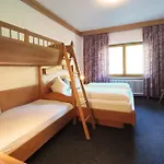 Haus Martina In - Ohne Verpflegung * Hochfügen