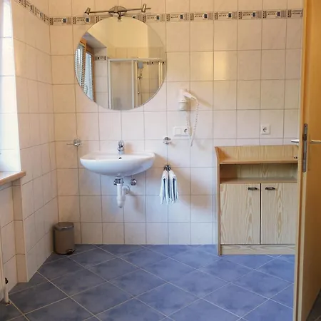 Haus Martina In - Ohne Verpflegung 아파트 *